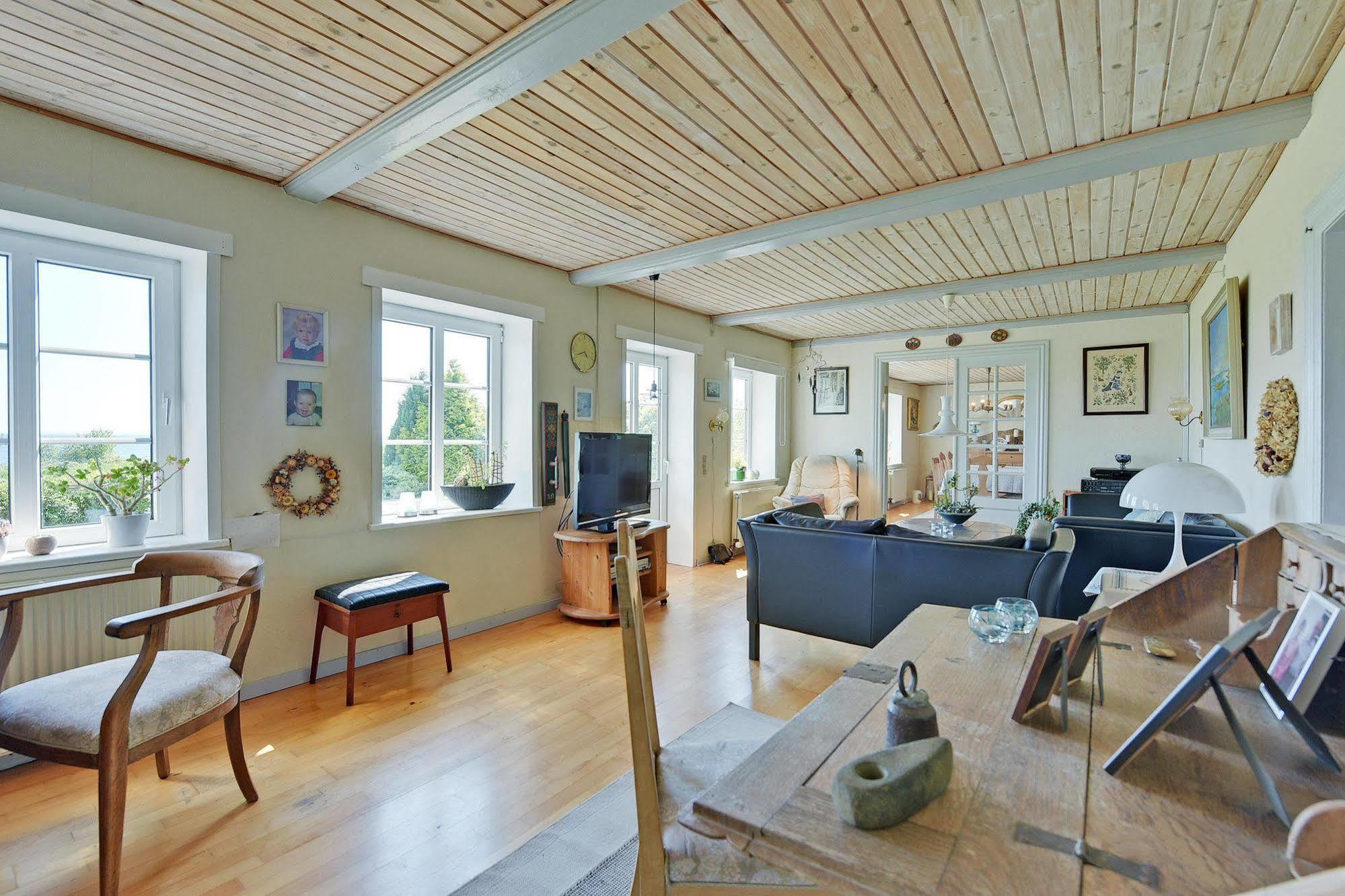 Strandhuset Vollerup ภายนอก รูปภาพ